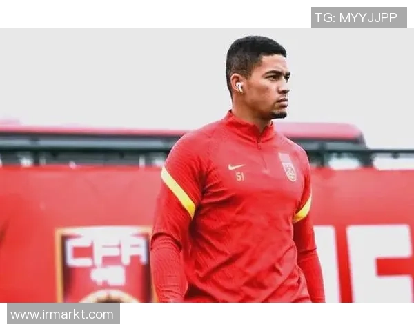 归化球员的利与弊探讨:足球发展的捷径还是潜在的风险因素 归化球员的利与弊探讨:足球发展的捷径还是潜在的风险因素